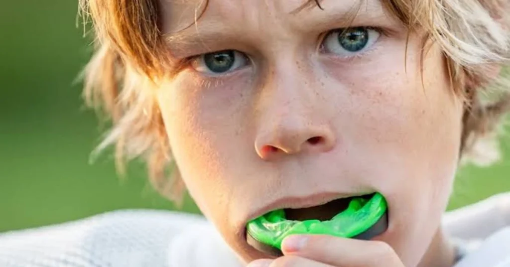 Custom athletic mouthguard for athletes